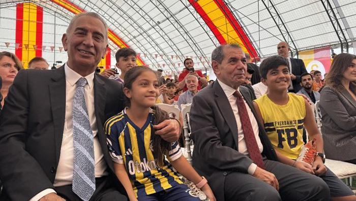 'Bugüne kadar hiç bahsetmedim' Adnan Polat'tan yıllar sonra gelen Galatasaray itirafı: İçerisi cenaze evi gibiydi 5 'Bugüne kadar hiç bahsetmedim' Adnan Polat'tan yıllar sonra gelen Galatasaray itirafı: İçerisi cenaze evi gibiydi