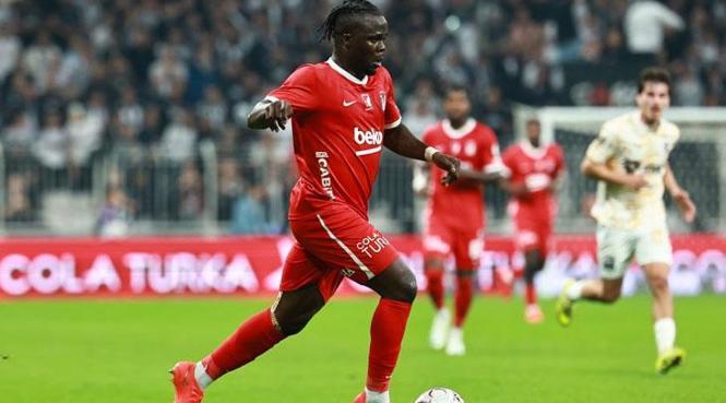 CANLI | Kartal ikinci yarıda kanatlandı, Oh ve Olaitan'ın golleri 3 puanı getirdi... (ÖZET) Beşiktaş - Başakşehir maç sonucu 2-0