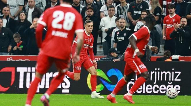 CANLI | Kartal ikinci yarıda kanatlandı, Oh ve Olaitan'ın golleri 3 puanı getirdi... (ÖZET) Beşiktaş - Başakşehir maç sonucu 2-0