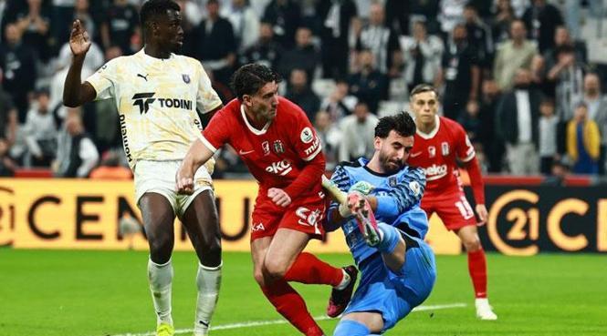 CANLI | Kartal ikinci yarıda kanatlandı, Oh ve Olaitan'ın golleri 3 puanı getirdi... (ÖZET) Beşiktaş - Başakşehir maç sonucu 2-0