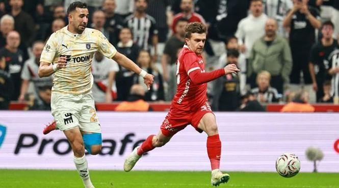 CANLI | Kartal ikinci yarıda kanatlandı, Oh ve Olaitan'ın golleri 3 puanı getirdi... (ÖZET) Beşiktaş - Başakşehir maç sonucu 2-0