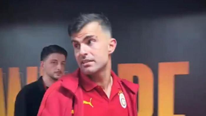 Derbi sonrası hem Archie Brown'dan hem Abdülkerim'den art arda açıklamalar! 'Kadın gibi çekti' 4 Derbi sonrası hem Archie Brown'dan hem Abdülkerim'den art arda açıklamalar! 'Kadın gibi çekti'