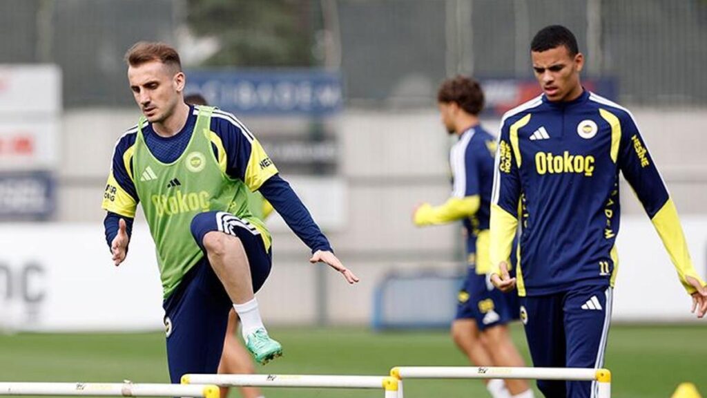fenerbahce-galatasaray-derbisinin-hazirliklarini-surdurdu-ZMQVZFWc.jpg