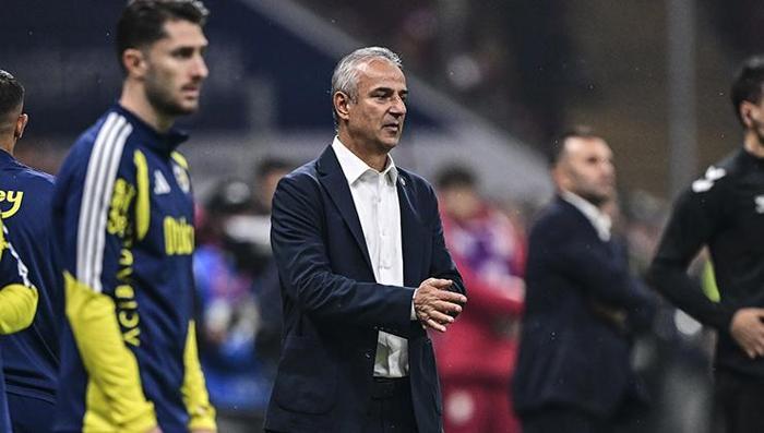 Fenerbahçe, İsmail Kartal ile yolların ayrıldığını duyurdu! 5 Fenerbahçe, İsmail Kartal ile yolların ayrıldığını duyurdu!