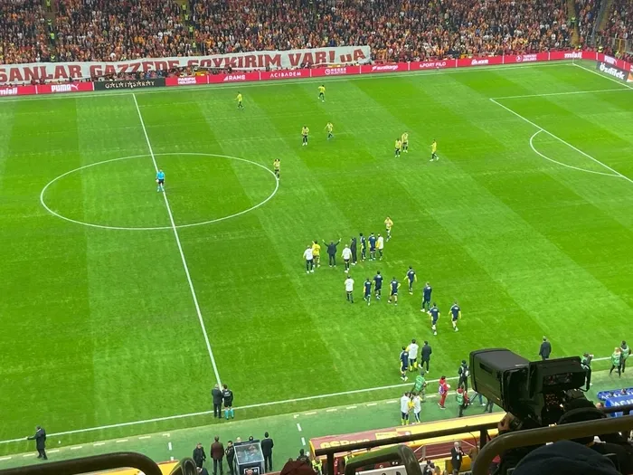 Fenerbahçe'de derbi öncesi son toplantı