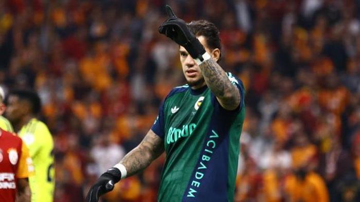 Fenerbahçeli Ederson derbi sonrası Sarı-Lacivertli camiaya seslendi: Çalışmaya, inanmaya devam etmeliyiz 3 Fenerbahçeli Ederson derbi sonrası Sarı-Lacivertli camiaya seslendi: Çalışmaya, inanmaya devam etmeliyiz