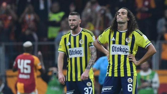 Fenerbahçeli Ederson derbi sonrası Sarı-Lacivertli camiaya seslendi: Çalışmaya, inanmaya devam etmeliyiz 6 Fenerbahçeli Ederson derbi sonrası Sarı-Lacivertli camiaya seslendi: Çalışmaya, inanmaya devam etmeliyiz