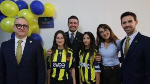 fenerbahceli-liderler-dernegi-anadoluda-yapay-zeka-seferberligi-baslatti-2T84RvGA.jpg