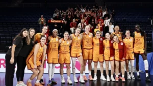 galatasaray-cagdas-faktoring-4te-4-yapti-dvl78d58.webp