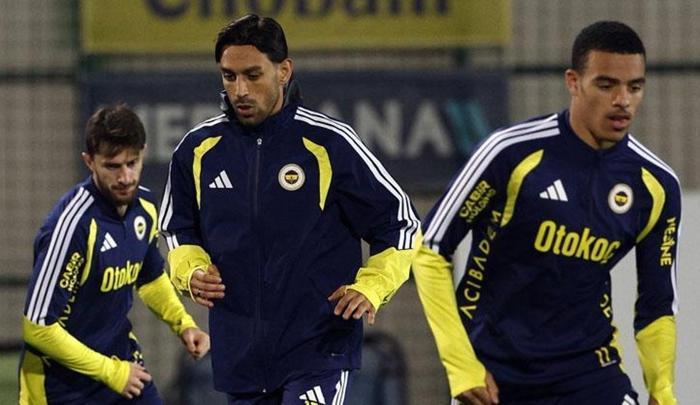 Galatasaray - Fenerbahçe derbisi canlı izle | GS FB maçı canlı izle canlı takip anlatım 4 Galatasaray - Fenerbahçe derbisi canlı izle | GS FB maçı canlı izle canlı takip anlatım