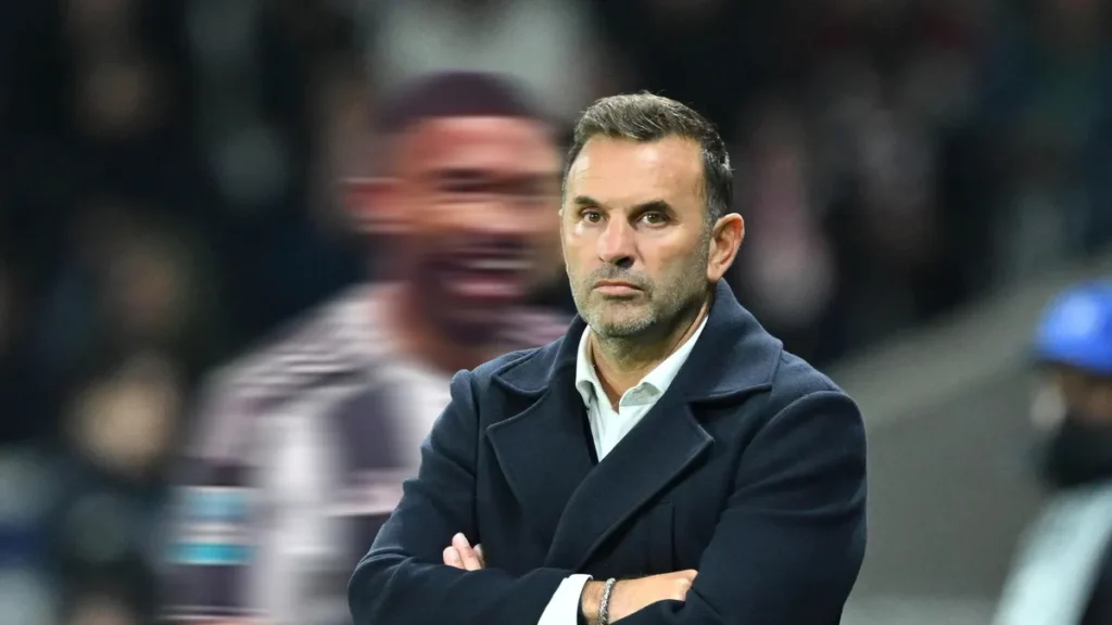 galatasaraya-transfer-soku-savunma-cizgisinde-1-numarali-amacti-aSXemyx2.webp