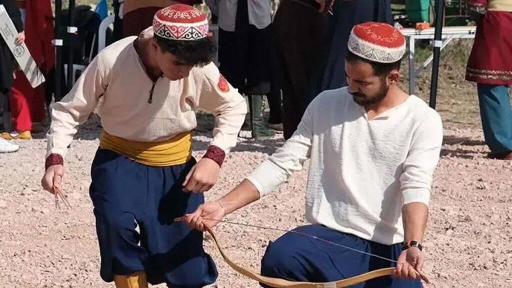geleneksel-turk-okculuk-turkiye-sampiyonasi-2nci-gununde-suruyor-DJk8BNgz.jpg