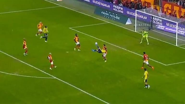 Gözlerin pasını sildi! İrfan Can Kahveci'den derbiden jeneriklik gol