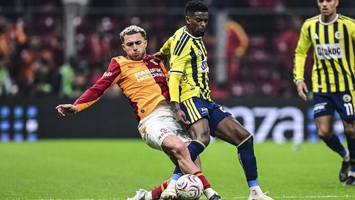 'İsmail hoca, bugün bırak abi' Galatasaray-Fenerbahçe derbisine damga vuran sözler: Üç pas yapamadı 2 'İsmail hoca, bugün bırak abi' Galatasaray-Fenerbahçe derbisine damga vuran sözler: Üç pas yapamadı