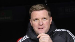 manchester-unitedda-eddie-howe-sesleri-DHbaRgNJ.jpg