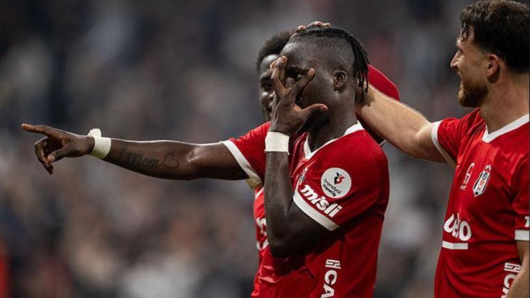 Olaitan uzaktan affetmiyor! Beşiktaş'ın yükselen yıldızı yine attı 2 Olaitan uzaktan affetmiyor! Beşiktaş'ın yükselen yıldızı yine attı