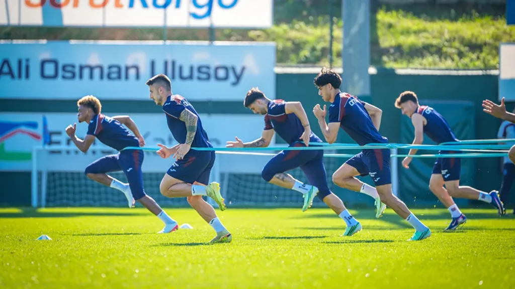 trabzonsporda-caykur-rizespor-maci-hazirliklari-basladi-zYLIDtt9.webp