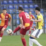 u19-paf-liginde-galatasaray-fenerbahceyi-maglup-etti-yvSQrDgK.webp