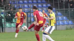 u19-paf-liginde-galatasaray-fenerbahceyi-maglup-etti-yvSQrDgK.webp