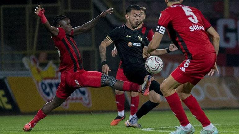 Vanspor FK Boluspor deplasmanında 3 puanı 3 golle aldı (ÖZET I Maç Sonucu 0-3) 2 Vanspor FK Boluspor deplasmanında 3 puanı 3 golle aldı (ÖZET I Maç Sonucu 0-3)